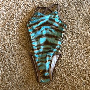 Girls gymnastics leotard